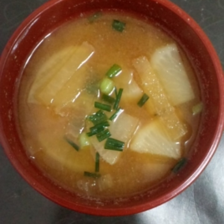 カブと大根のお味噌汁 レシピ 作り方 By Momotarou1234 楽天レシピ